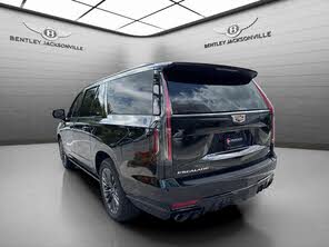 2023 Cadillac Escalade ESV V-Sport — photo 4
